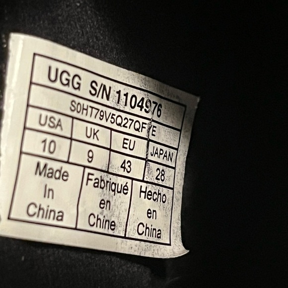 Ugg Men's Union Chukka - Picture 2 of 16